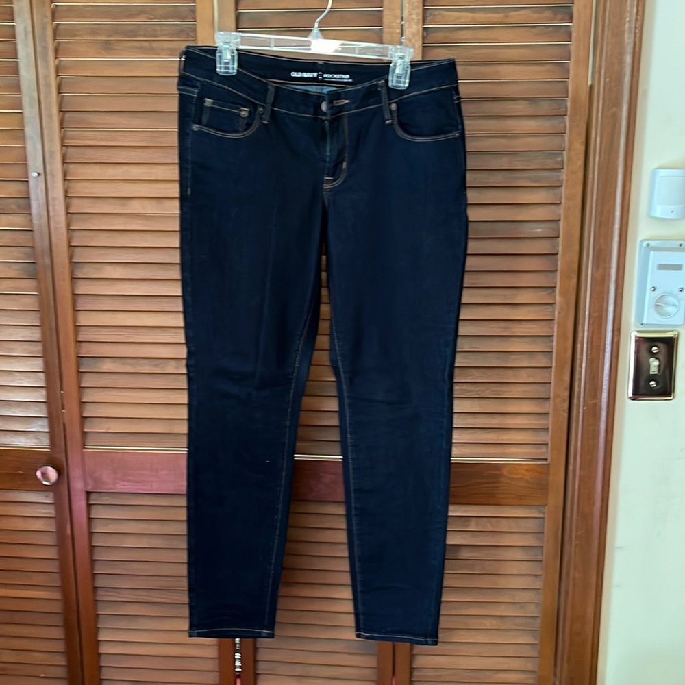 Old Navy low rise dark denim rockstar jeans